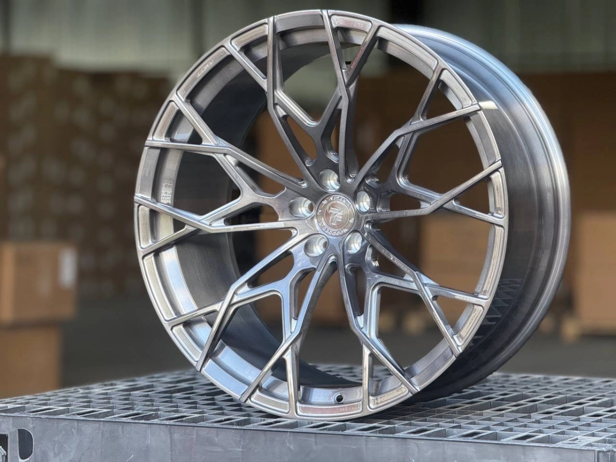 TITAN FORGED BMW NEW X5/X6/X7 YC7943 D22