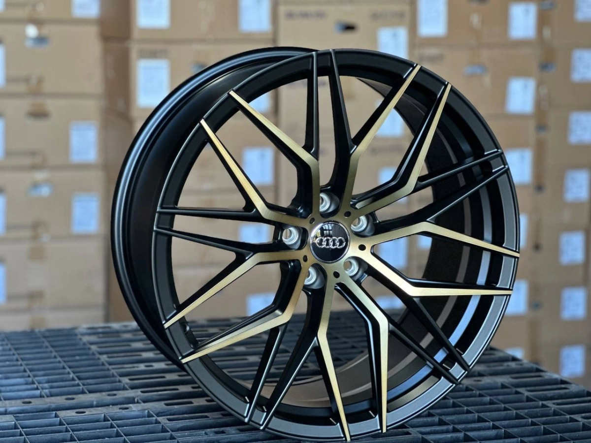 AUDI YC8389 D20 9 5X112 ET30 66.6