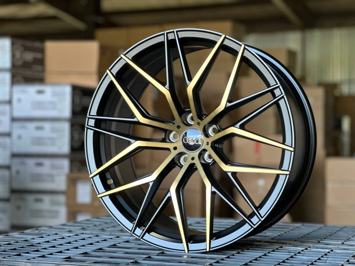 AUDI YC8389 D20 9 5X112 ET30 66.6