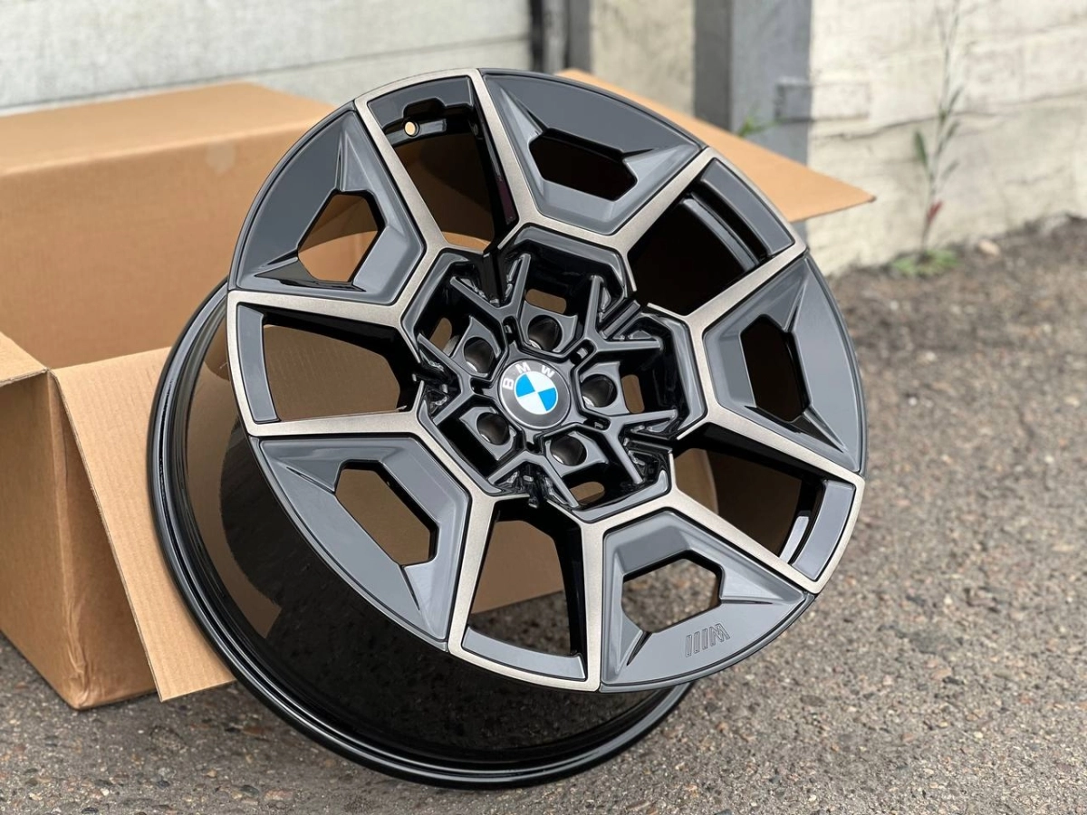 BMW XM 250154