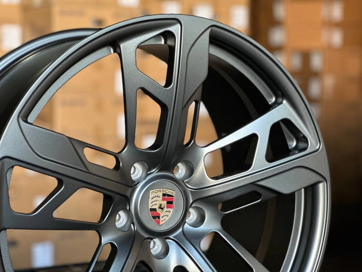 PORSCHE ZRGW1563
