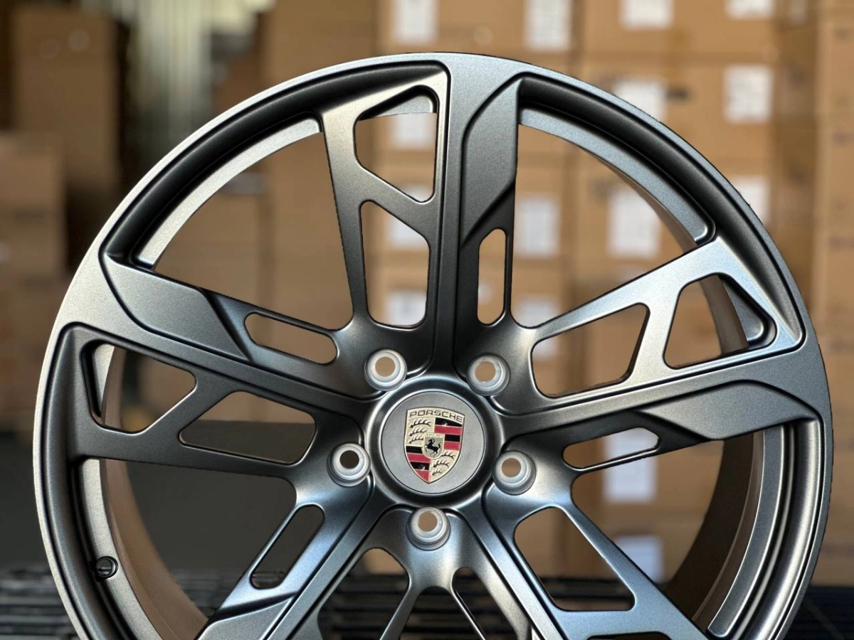 PORSCHE ZRGW1563