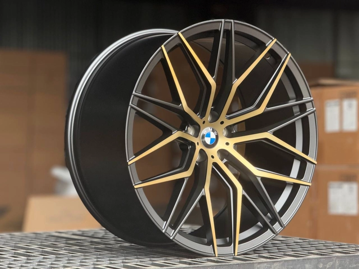 BMW YC8389 NEW X5/X6/X7