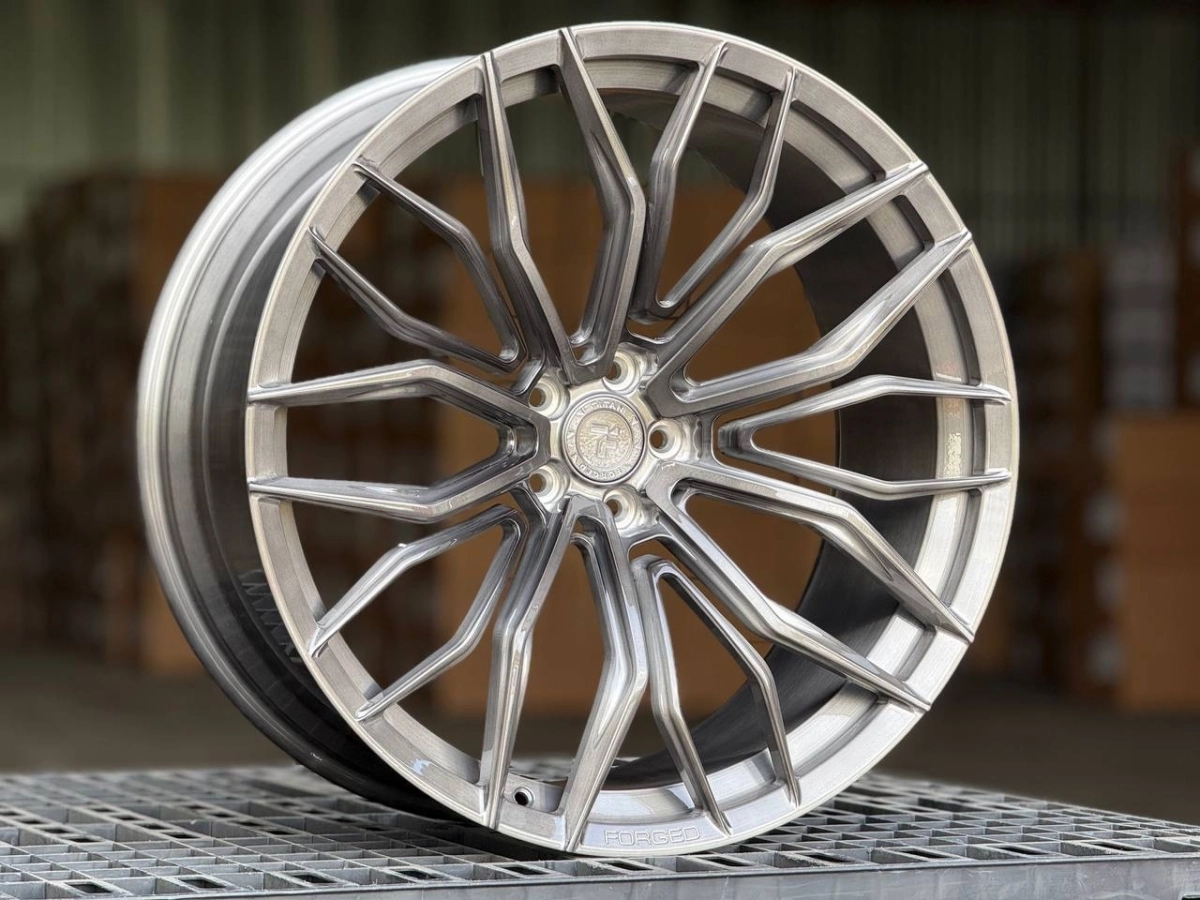 TITAN FORGED BMW NEW X5/X6/X7 YC9497 D22
