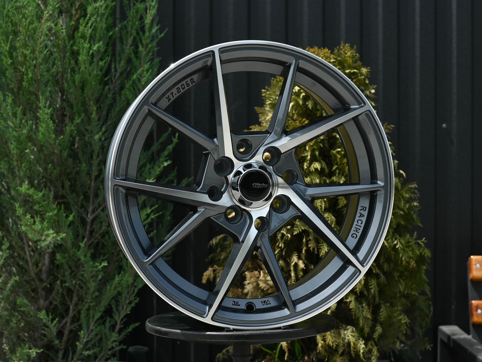 R15 Taigiro 5844 6.5J ET38 4*100/114.3 Графит ФЗ