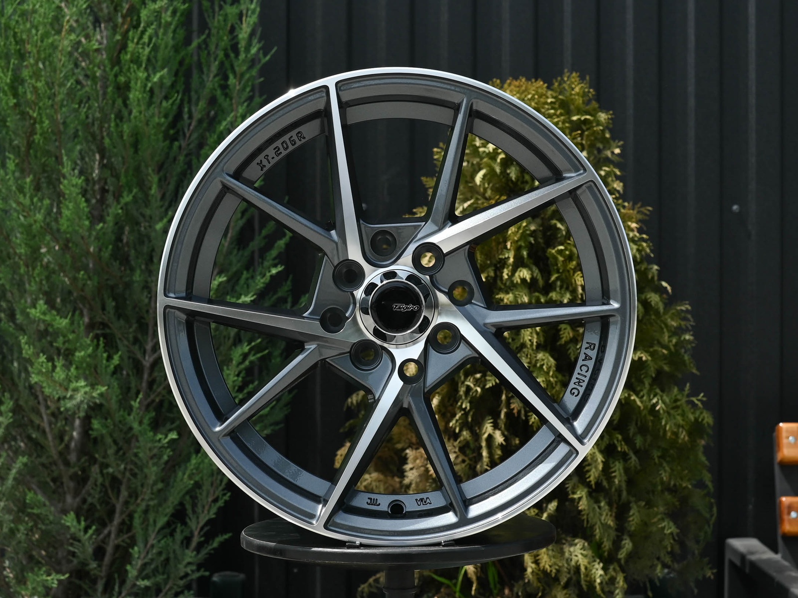 R15 Taigiro 5844 6.5J ET38 4*100/114.3 Графит ФЗ