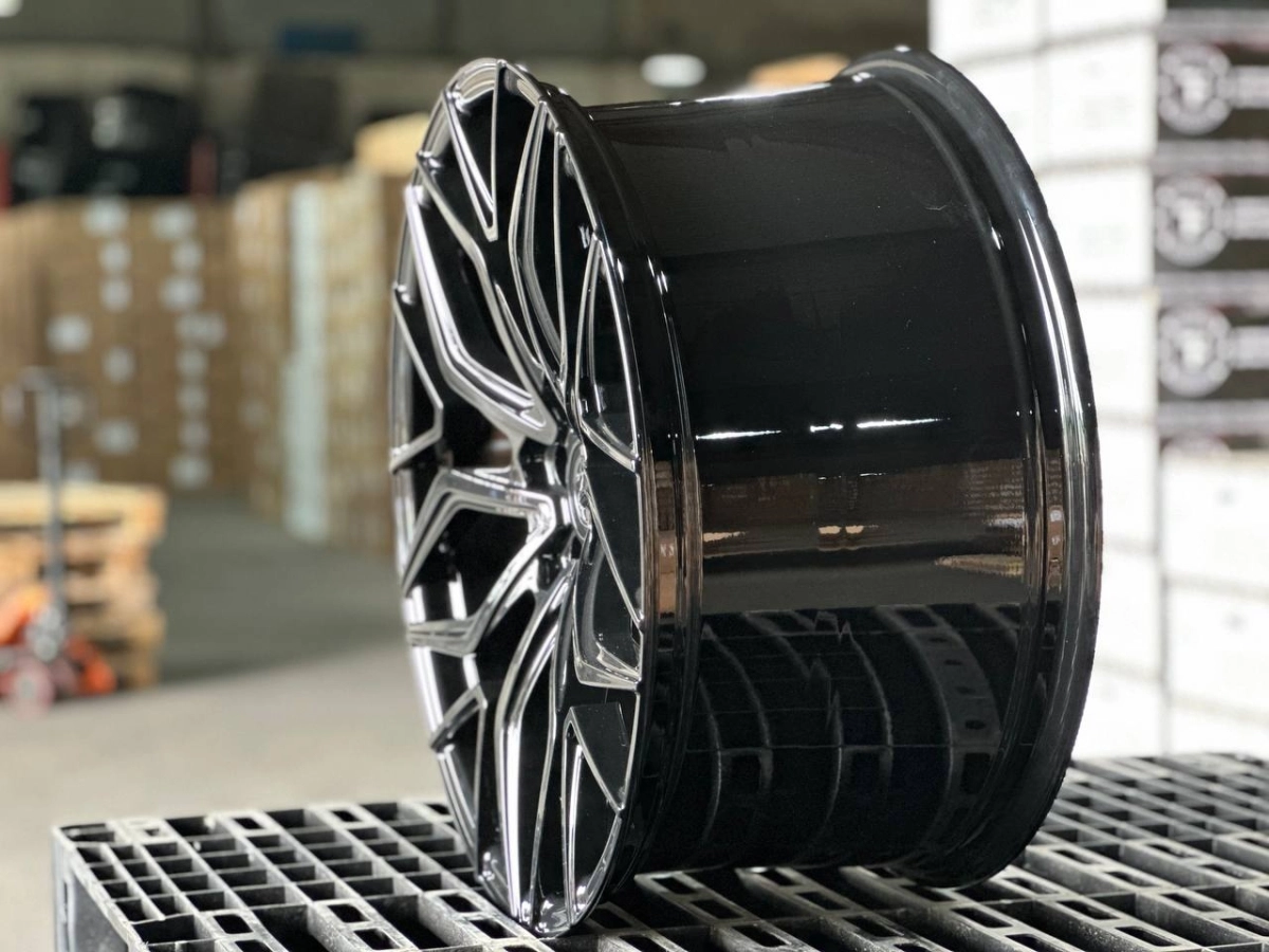TITAN FORGED BMW NEW X5/X6/X7 YC1575