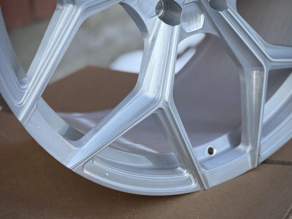 Zeekr VOSSEN YC7869
