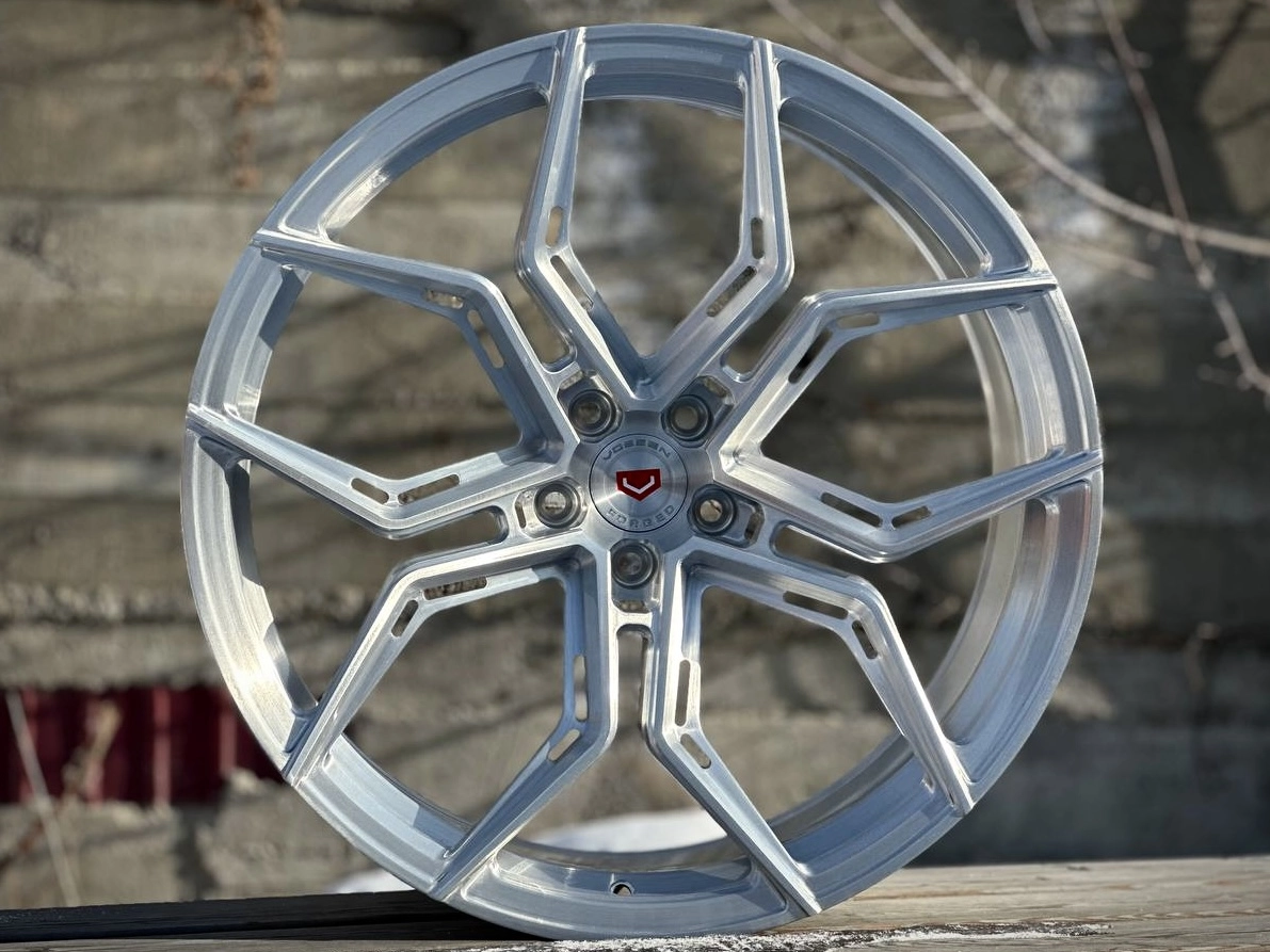 AUDI Q7/Q8 VOSSEN YH2018