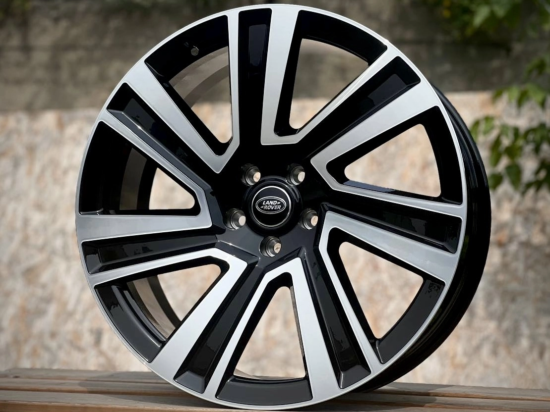 Range Rover 240634