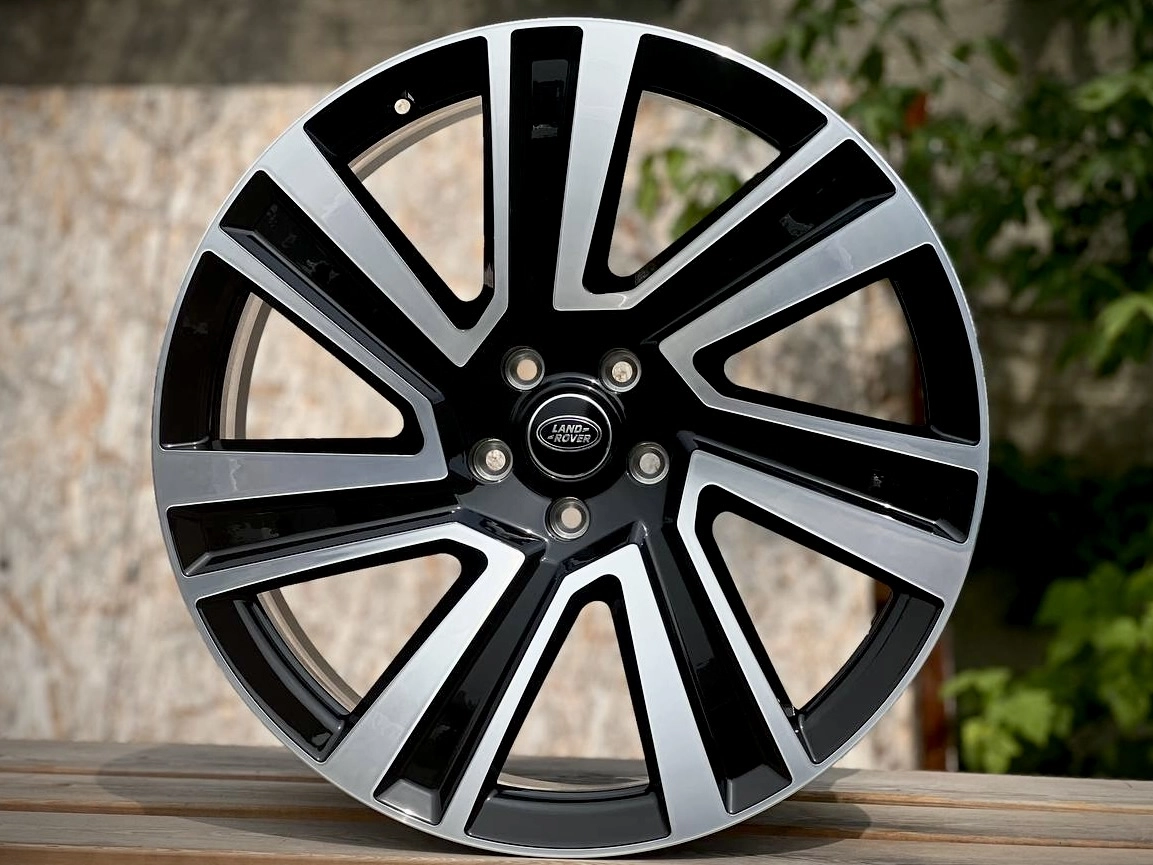 Range Rover 240634
