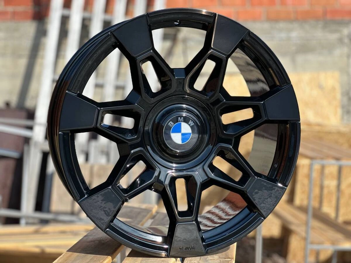 BMW XM 240436