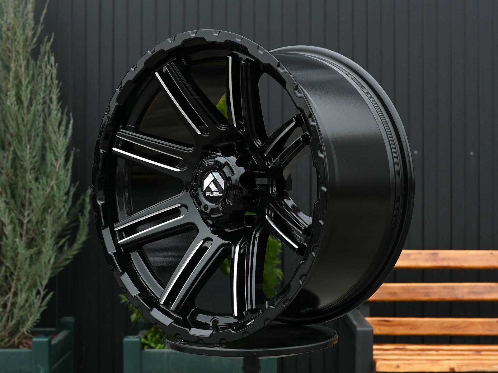 R18 Fuel FBX 5258 Стиль 9.0J ET12 6*139.7 Черный ФЗ