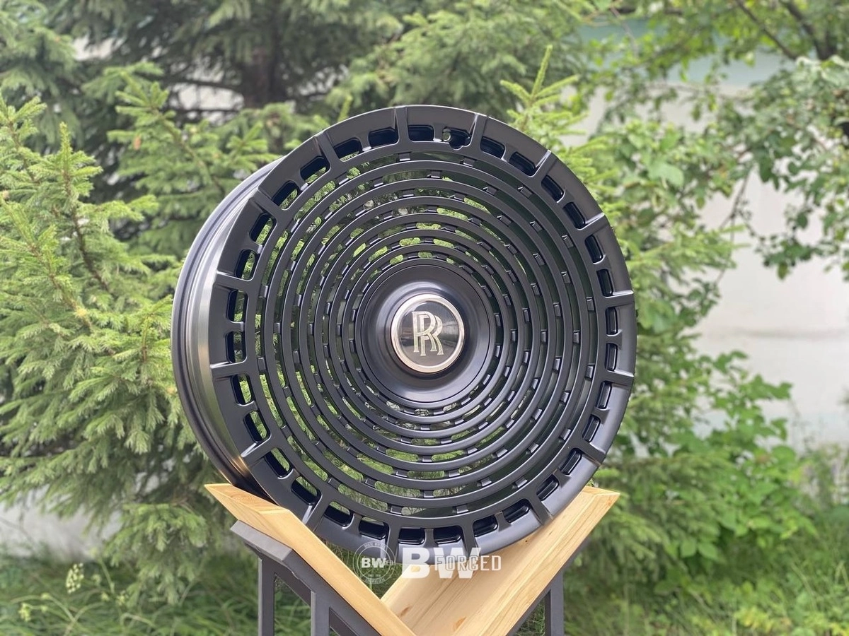 Rolls-Royce Cullinan 2305582