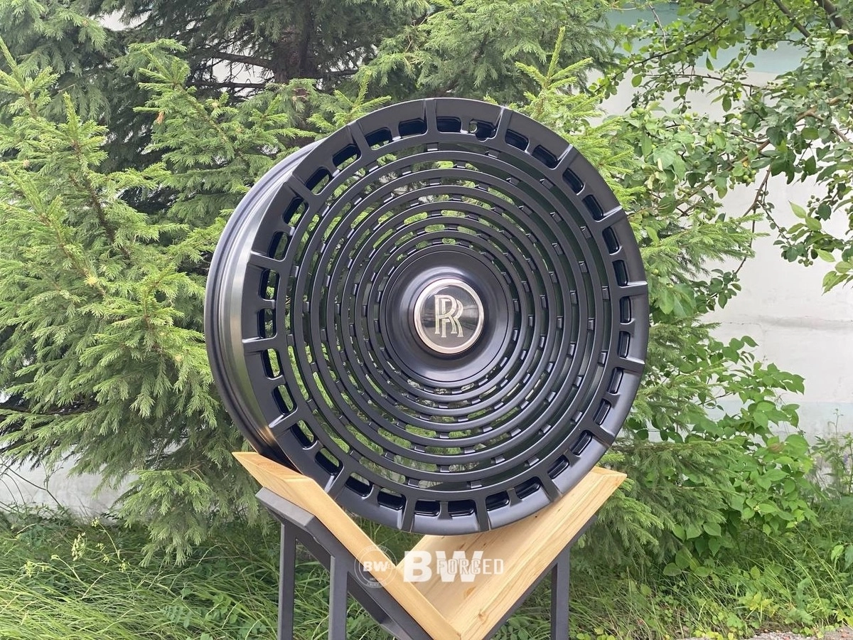 Rolls-Royce Cullinan 2305582