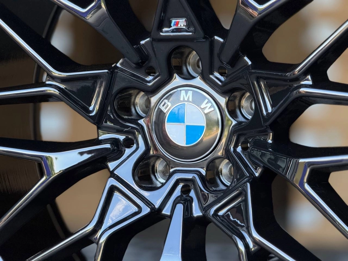 BMW 818M style K0295