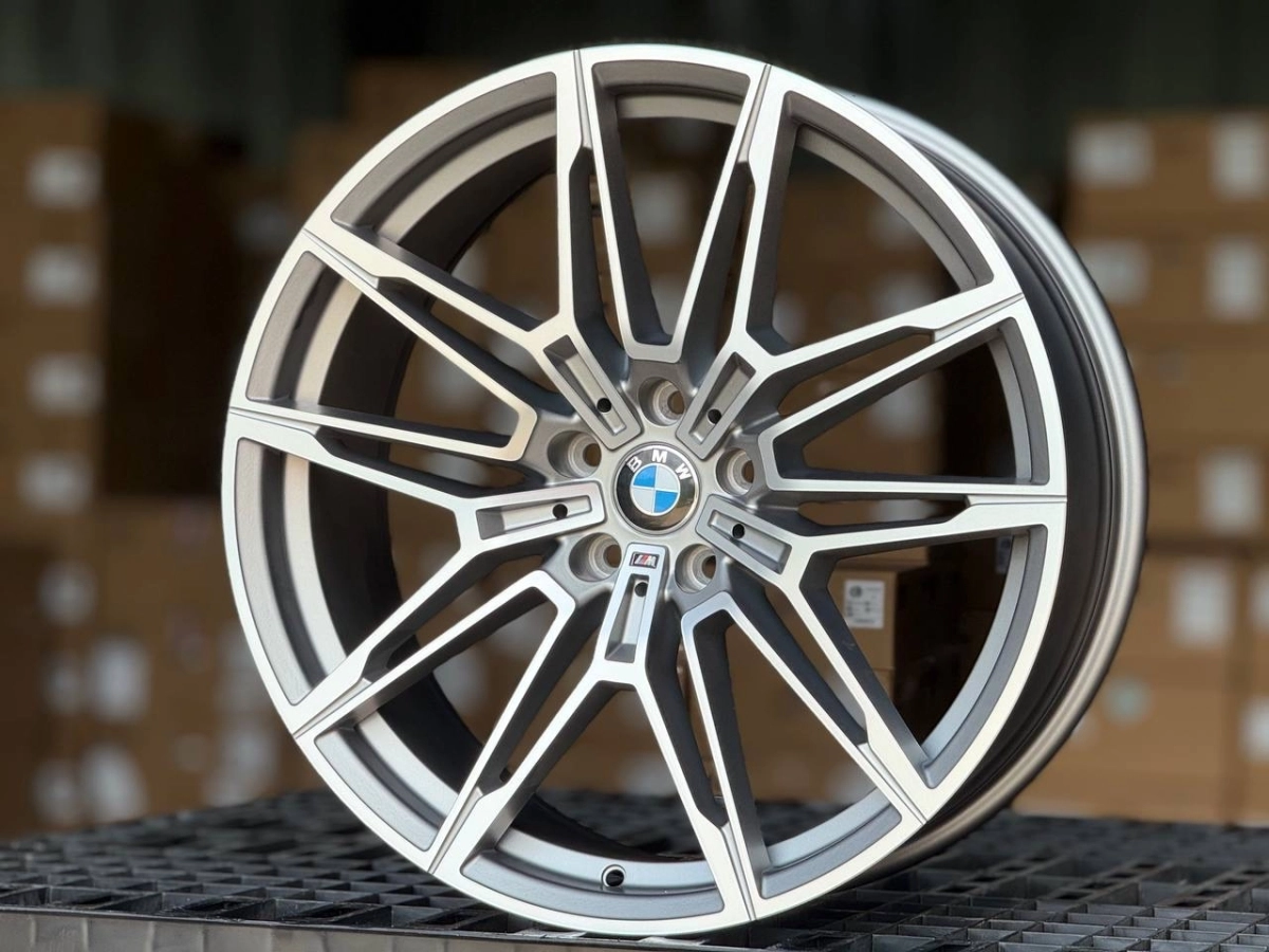 BMW 825M 0294
