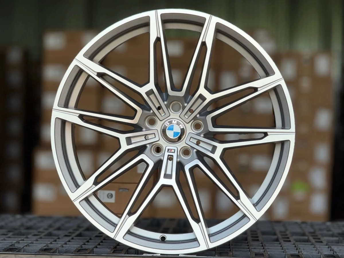 BMW 825M 0294