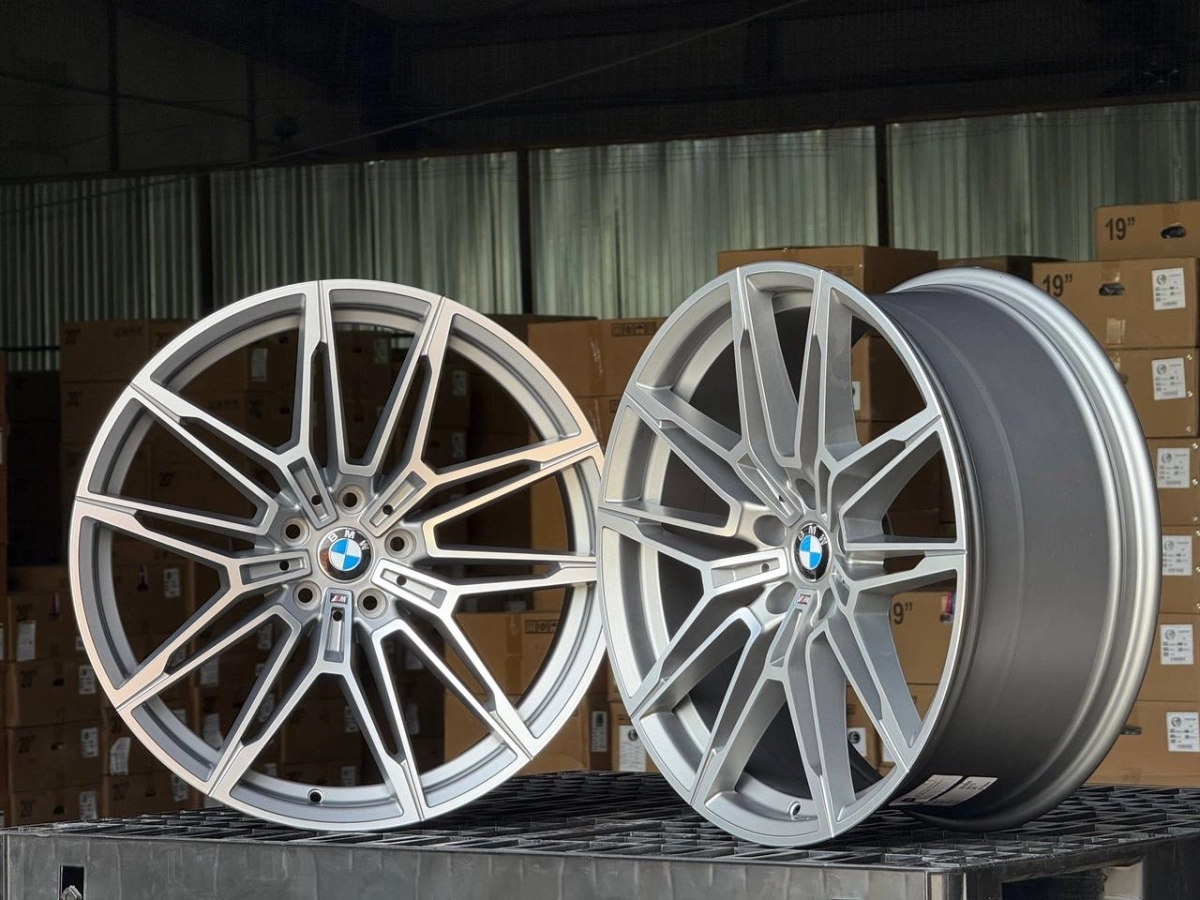 BMW 825M 0294