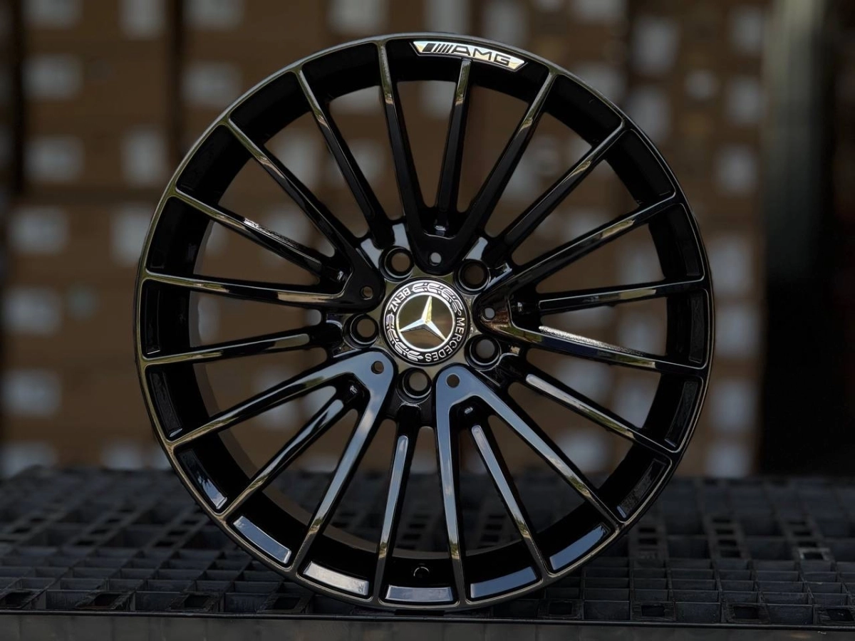 MERCEDES AMG YF0235 FlowForming