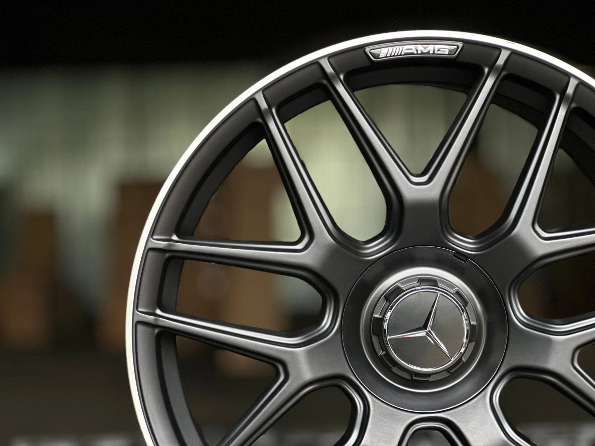 MERCEDES AMG 9270F/9270R