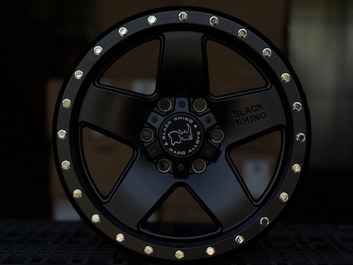 BLACK RHINO 5407