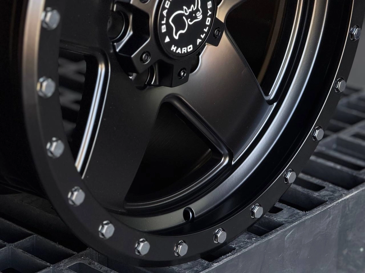 BLACK RHINO 5407