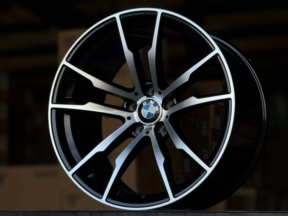 BMW 611M Style 5433 (ET:40/ET:30)