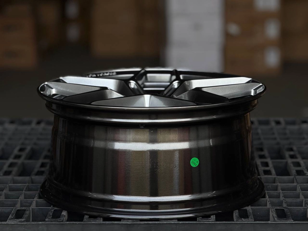FLOW FORMING TITAN FORGED TF33 F9833