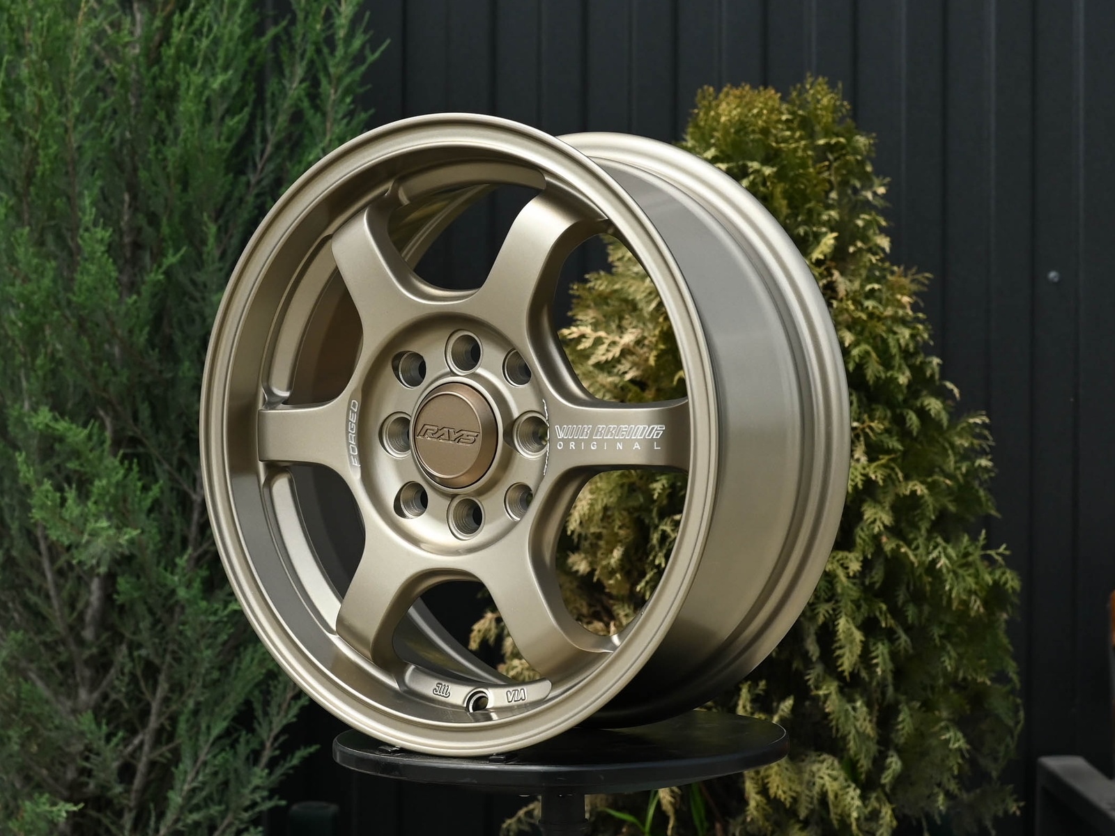 Литые диски Rays VOLK RACING TE37V