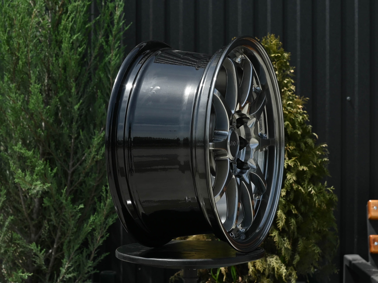 R15 Taigiro 1317 7.0J ET35 4*100/114.3 Темный хром