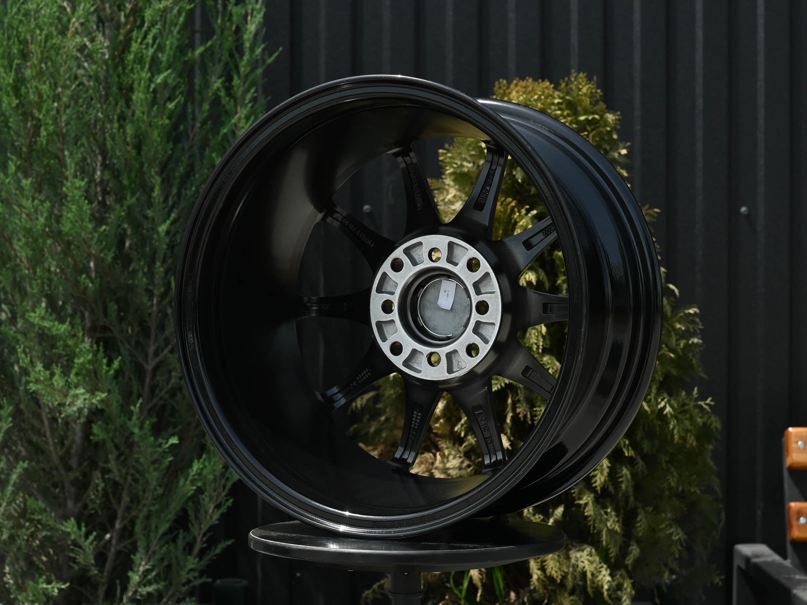 R15 Taigiro 1317 7.0J ET35 4*100/114.3 Темный хром