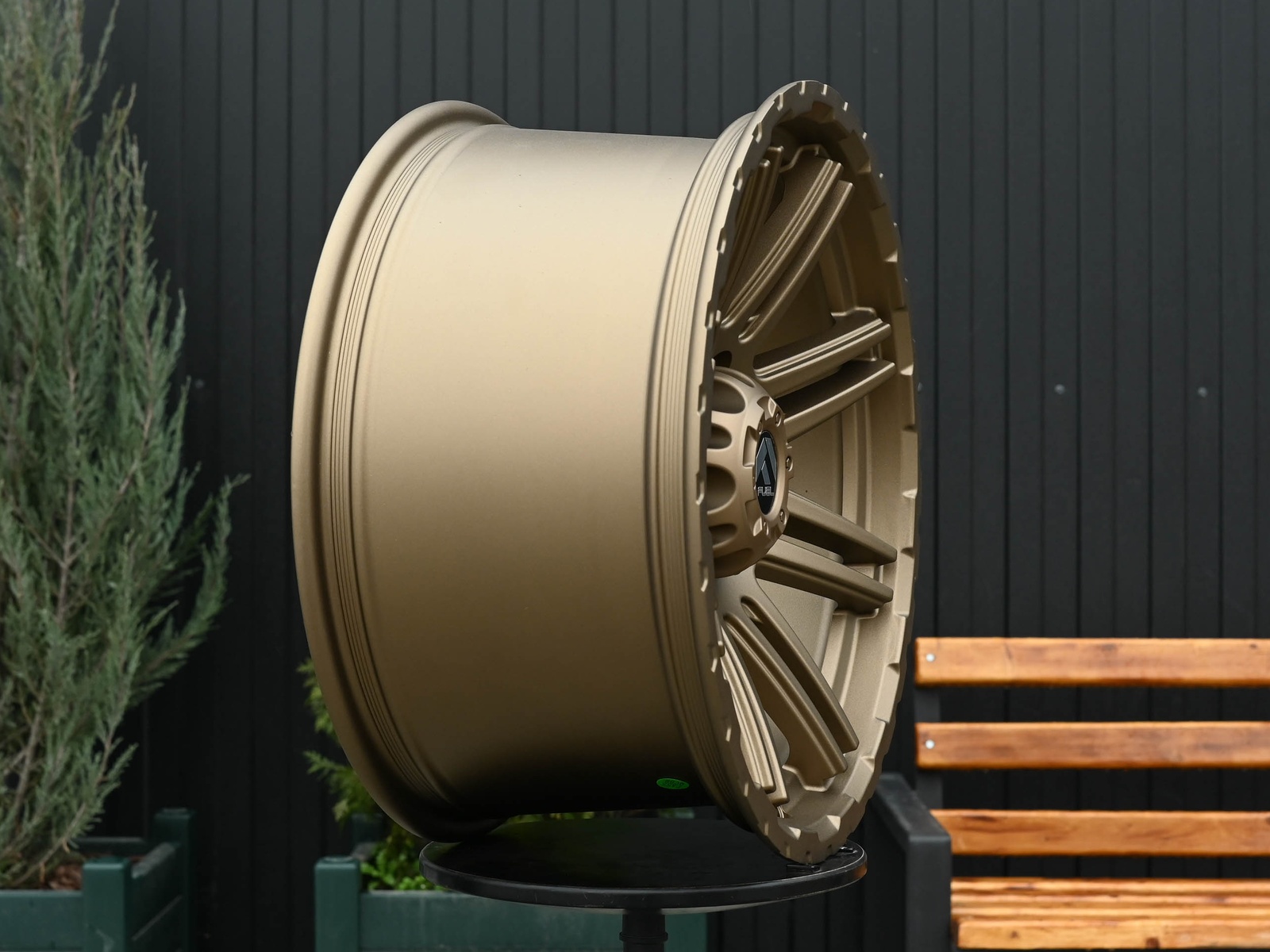 R18 Fuel FBX 5258 Стиль 9.0J ET0 6*139.7 Мат бронза
