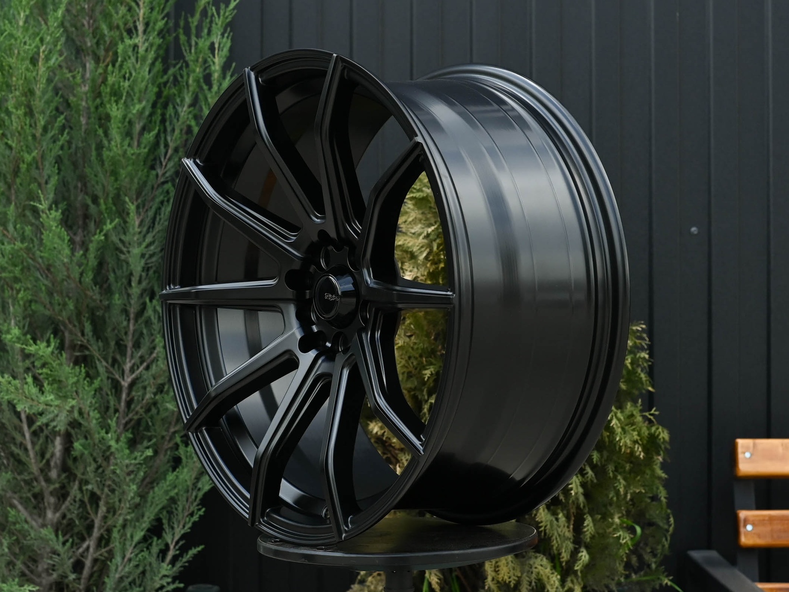 R18 Taigiro Spider 8.0J ET30 5*100/114.3 Черный