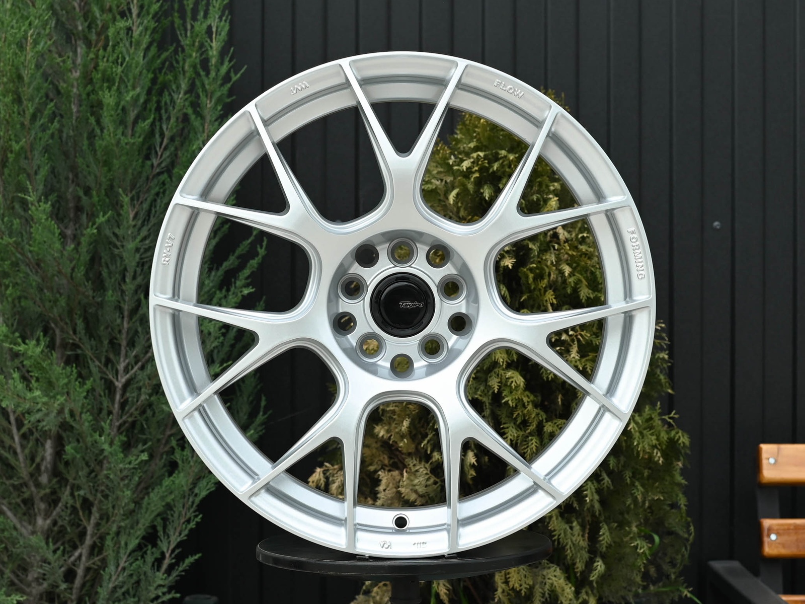 R17 Taigiro Spirit 7.5J ET40 5*100/114.3 Серебро