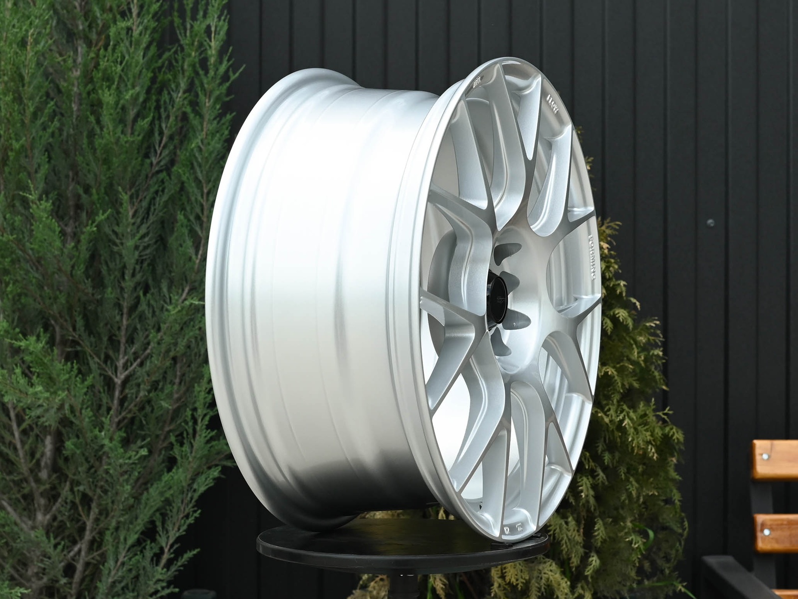 R17 Taigiro Spirit 7.5J ET40 5*100/114.3 Серебро