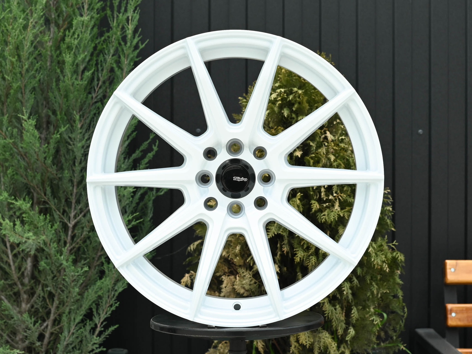 R17 Taigiro Spider 7.5J ET35 4*100/114.3 Белый