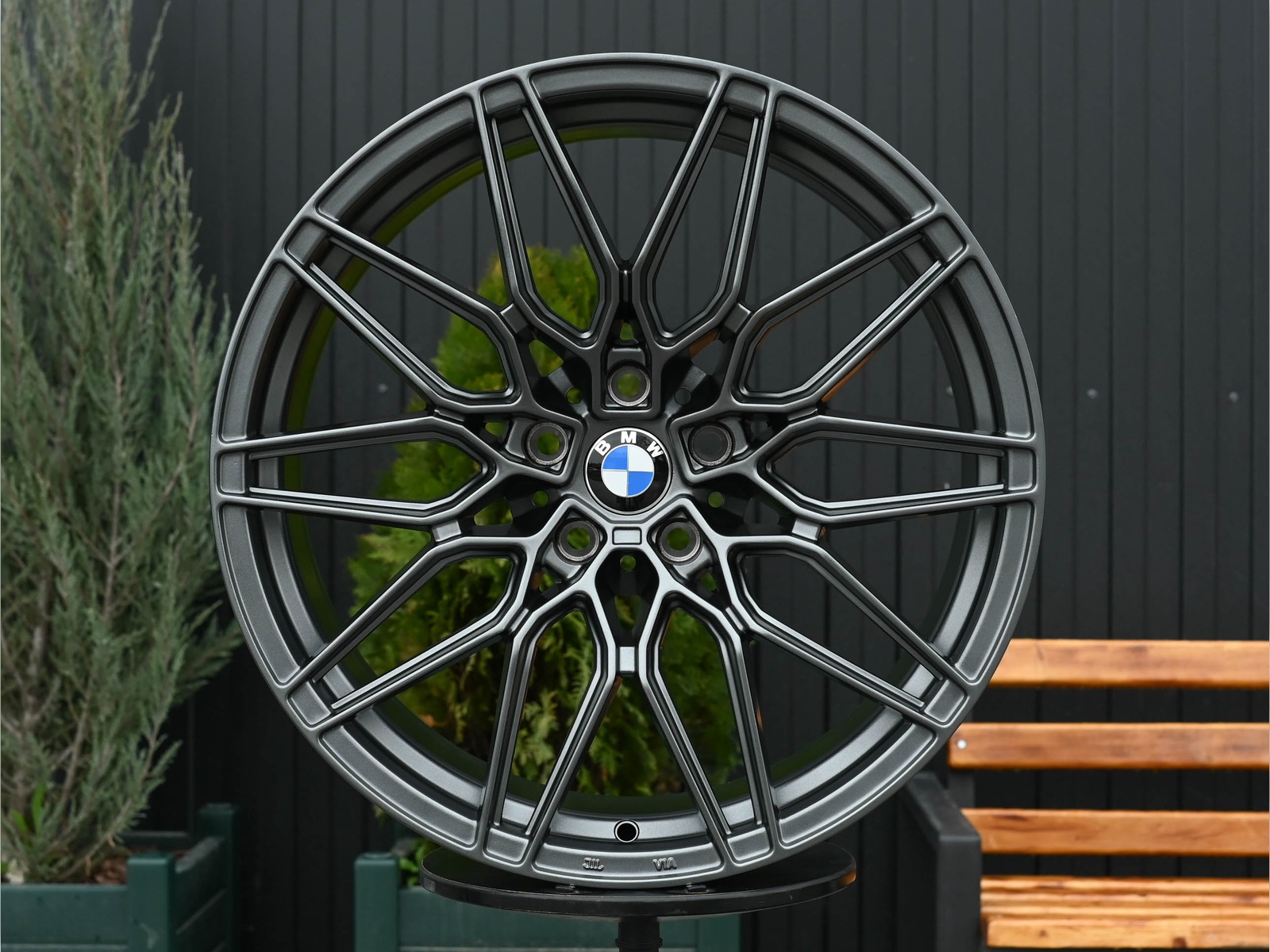 R19 Taigiro M-Стиль 9.5J ET35 5*112 Графит