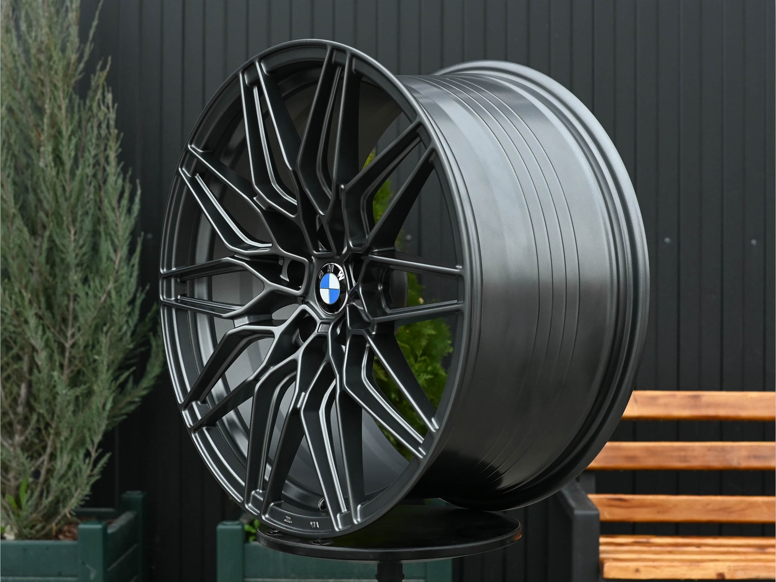 R19 Taigiro M-Стиль 9.5J ET35 5*112 Графит