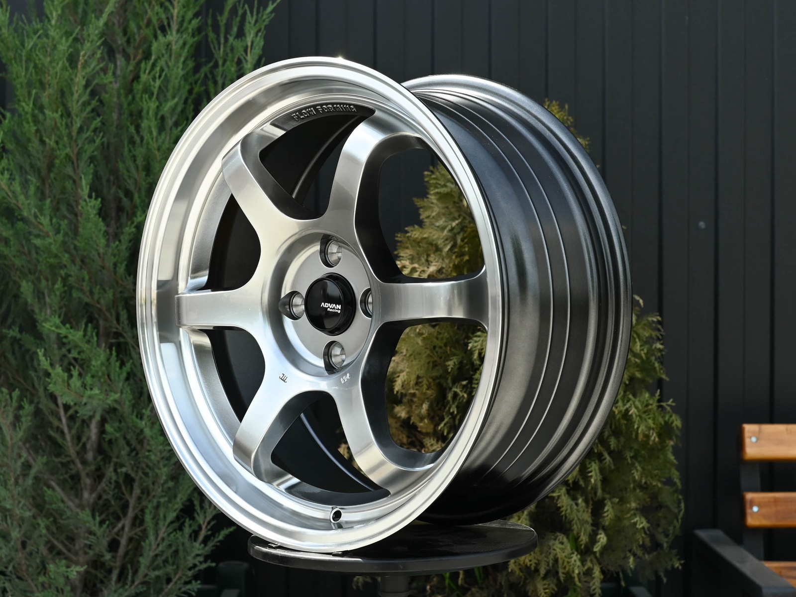 R17 Advan RG2 Стиль 7.5J ET38 4*100 Темный хром