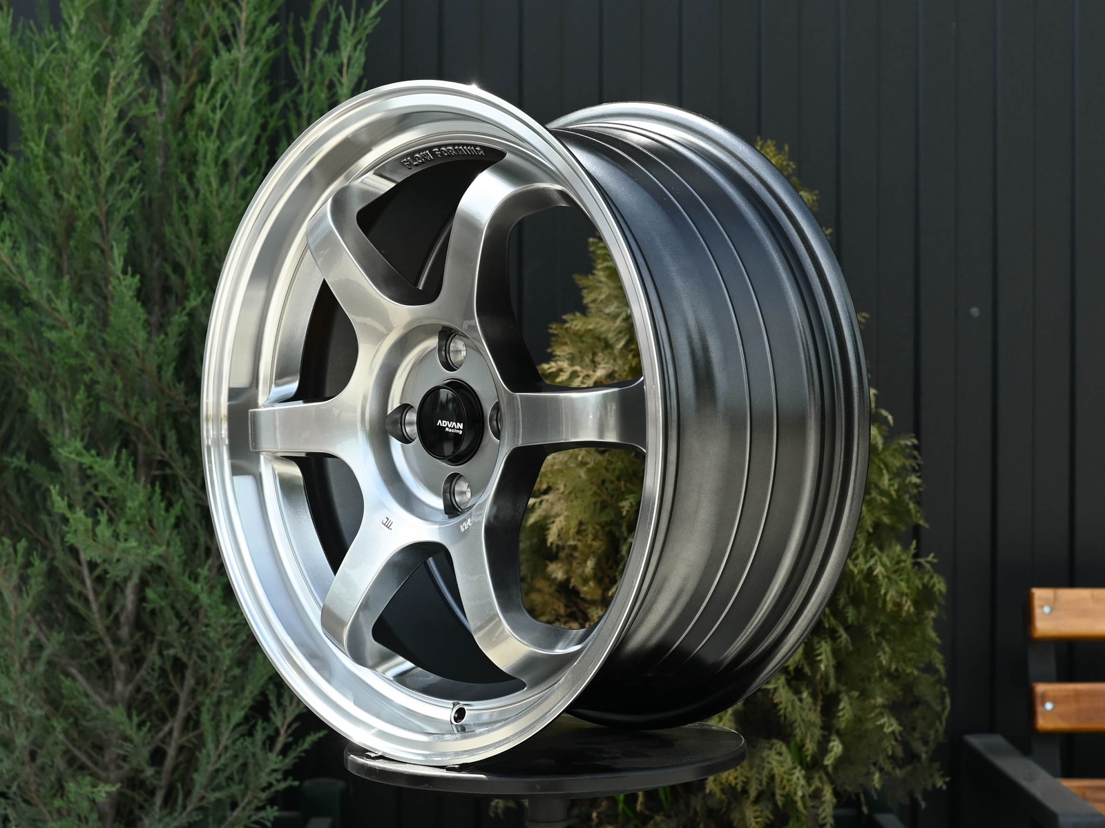 R17 Advan RG2 Стиль 7.5J ET38 4*100 Темный хром