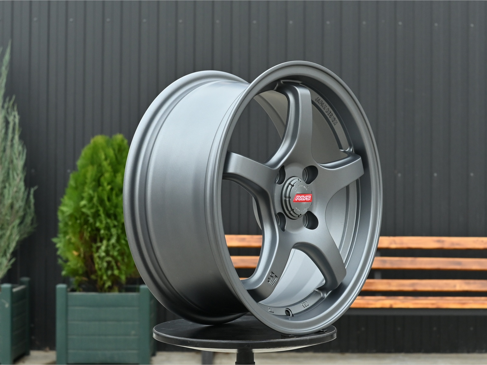 R16 Rays Gram 57CR Стиль 7.0J ET40 4*100 Графит