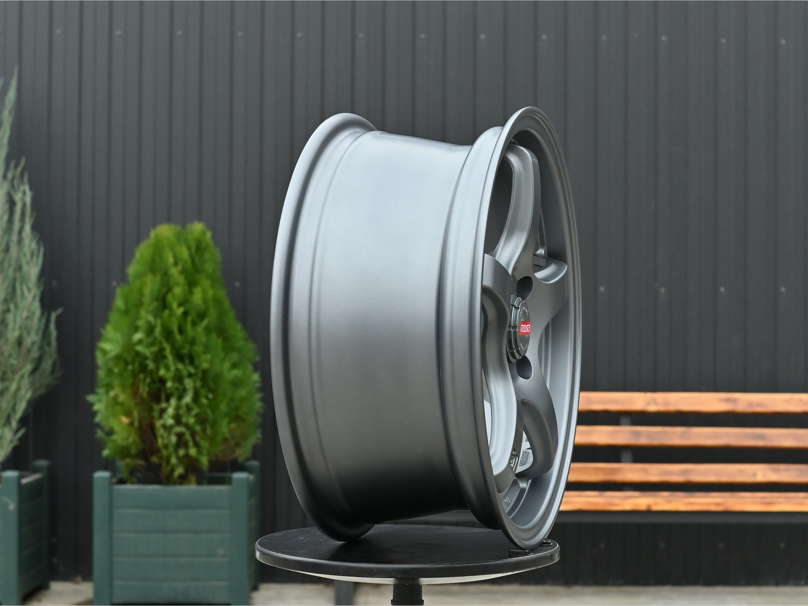 R16 Rays Gram 57CR Стиль 7.0J ET40 4*100 Графит