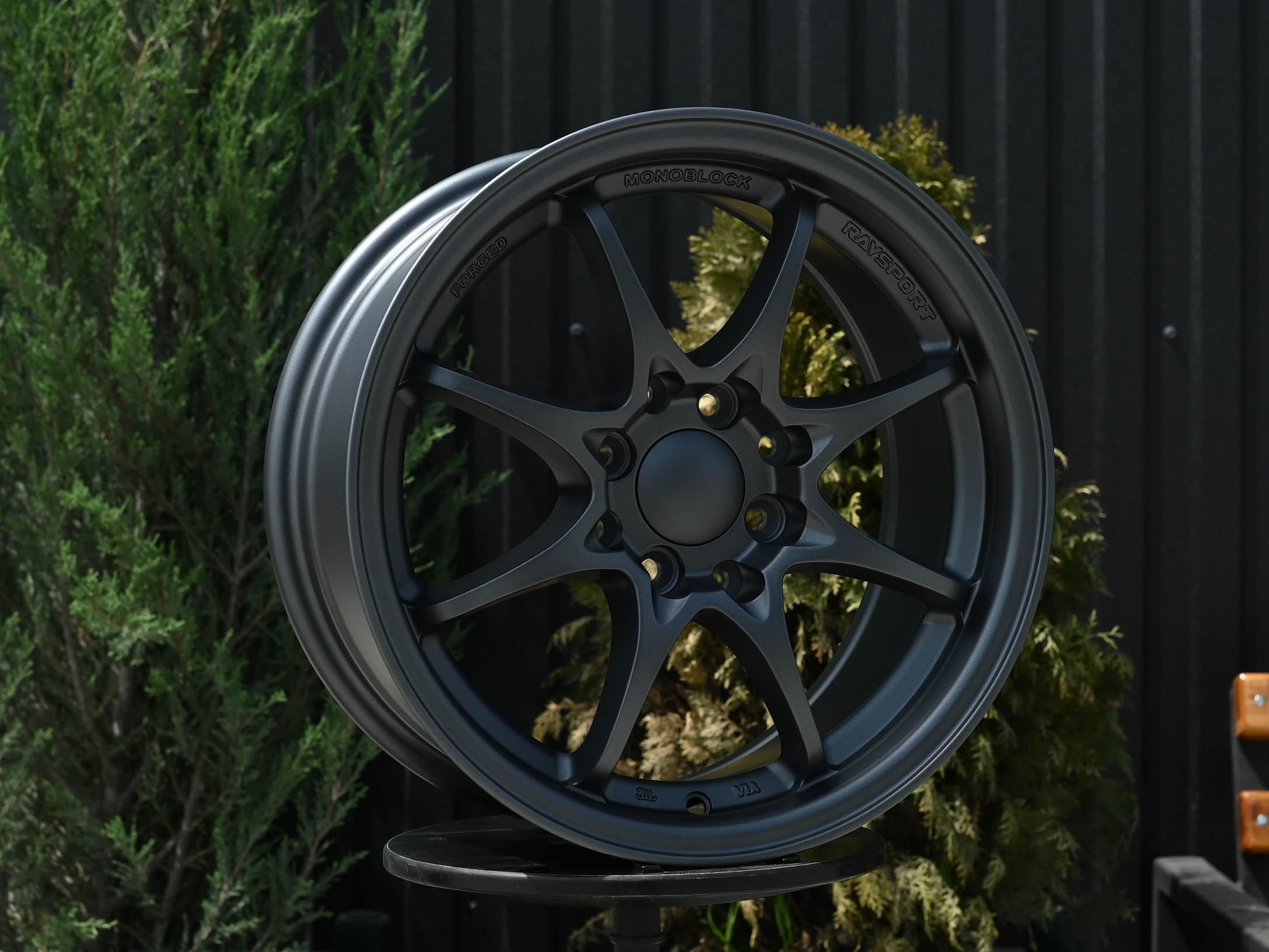 R15 Volk Racing CE28 Стиль 7.0J ET35 4*100/114.3 Графит