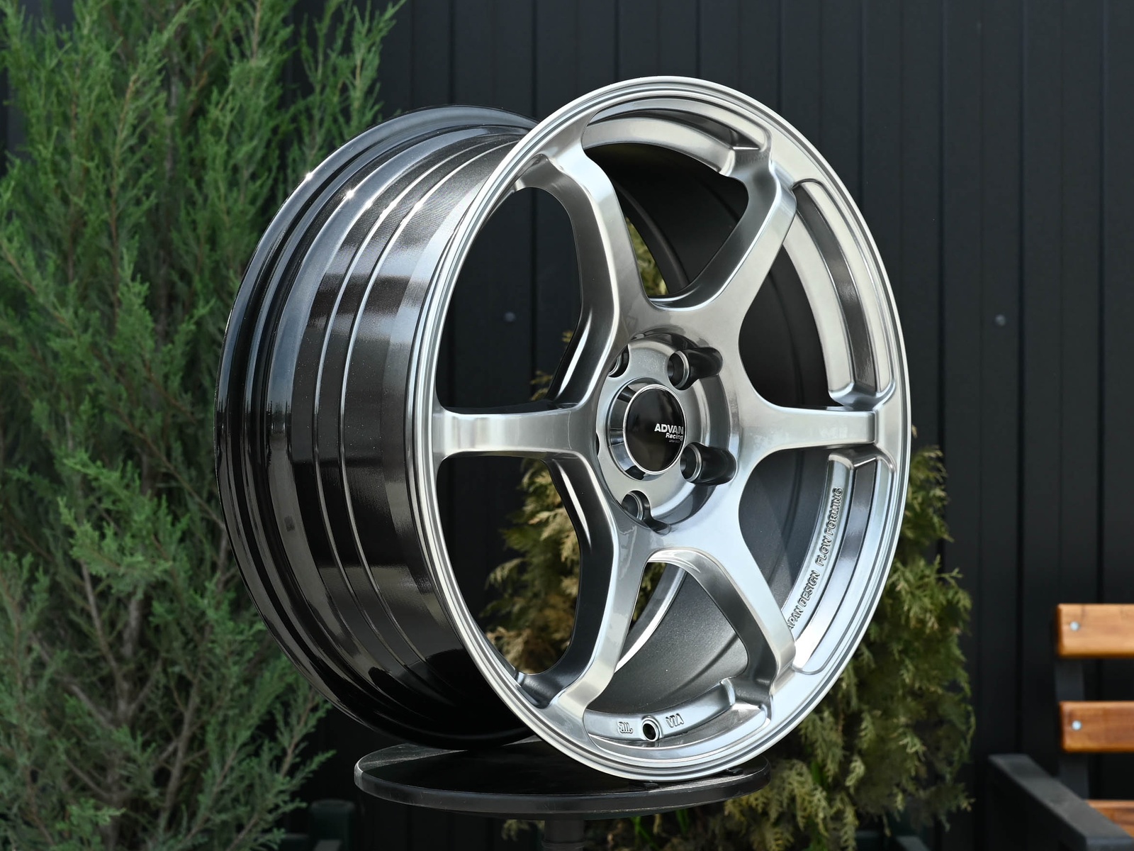 R17 Advan RG4 Стиль 7.5J ET38 5*114.3 Темный хром
