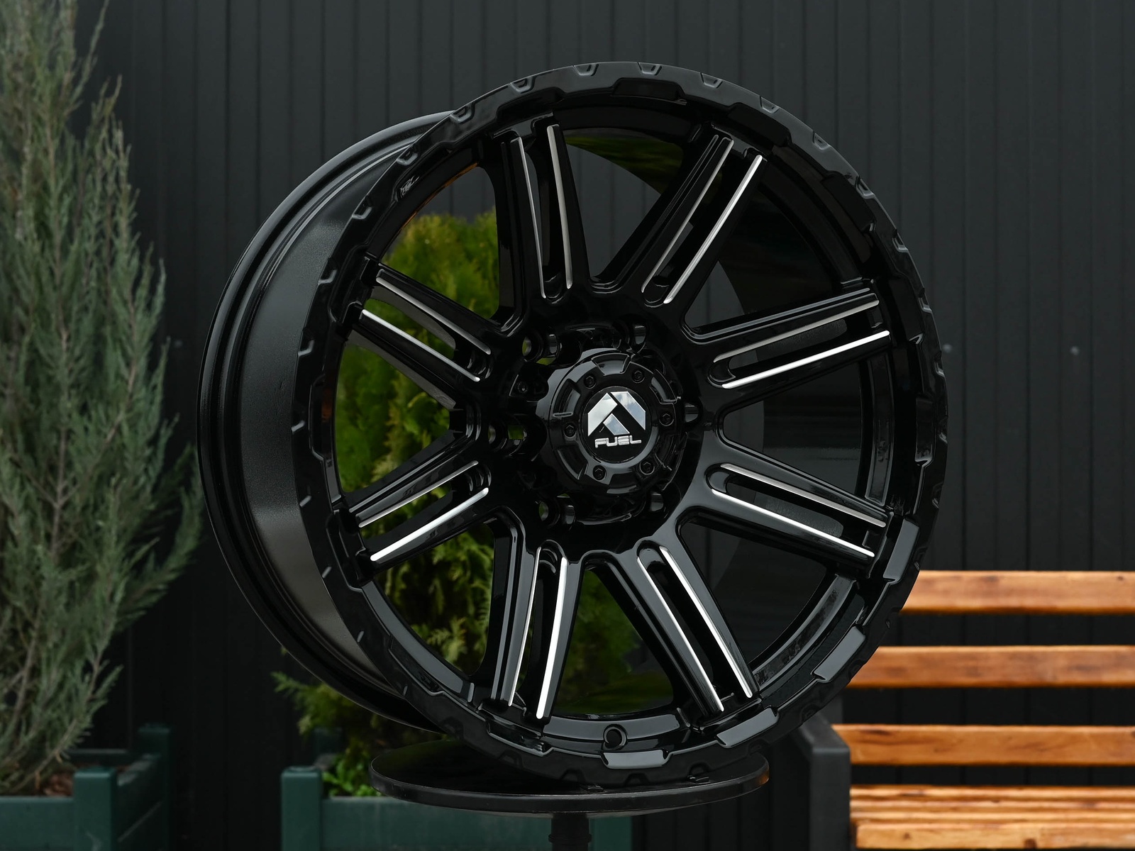 R18 Fuel FBX 5258 Стиль 9.0J ET0 6*139.7 Черный ФЗ