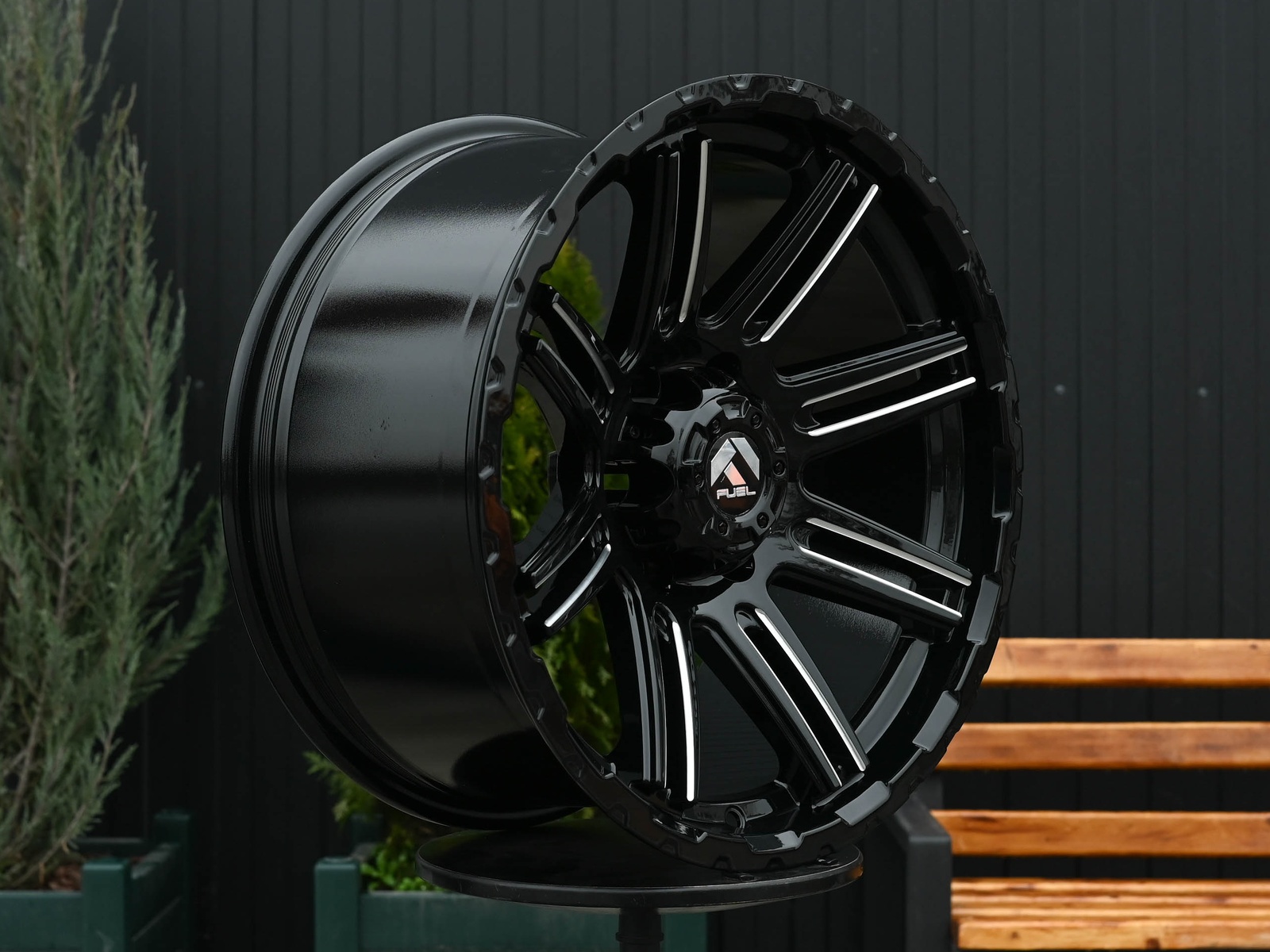 R18 Fuel FBX 5258 Стиль 9.0J ET0 6*139.7 Черный ФЗ