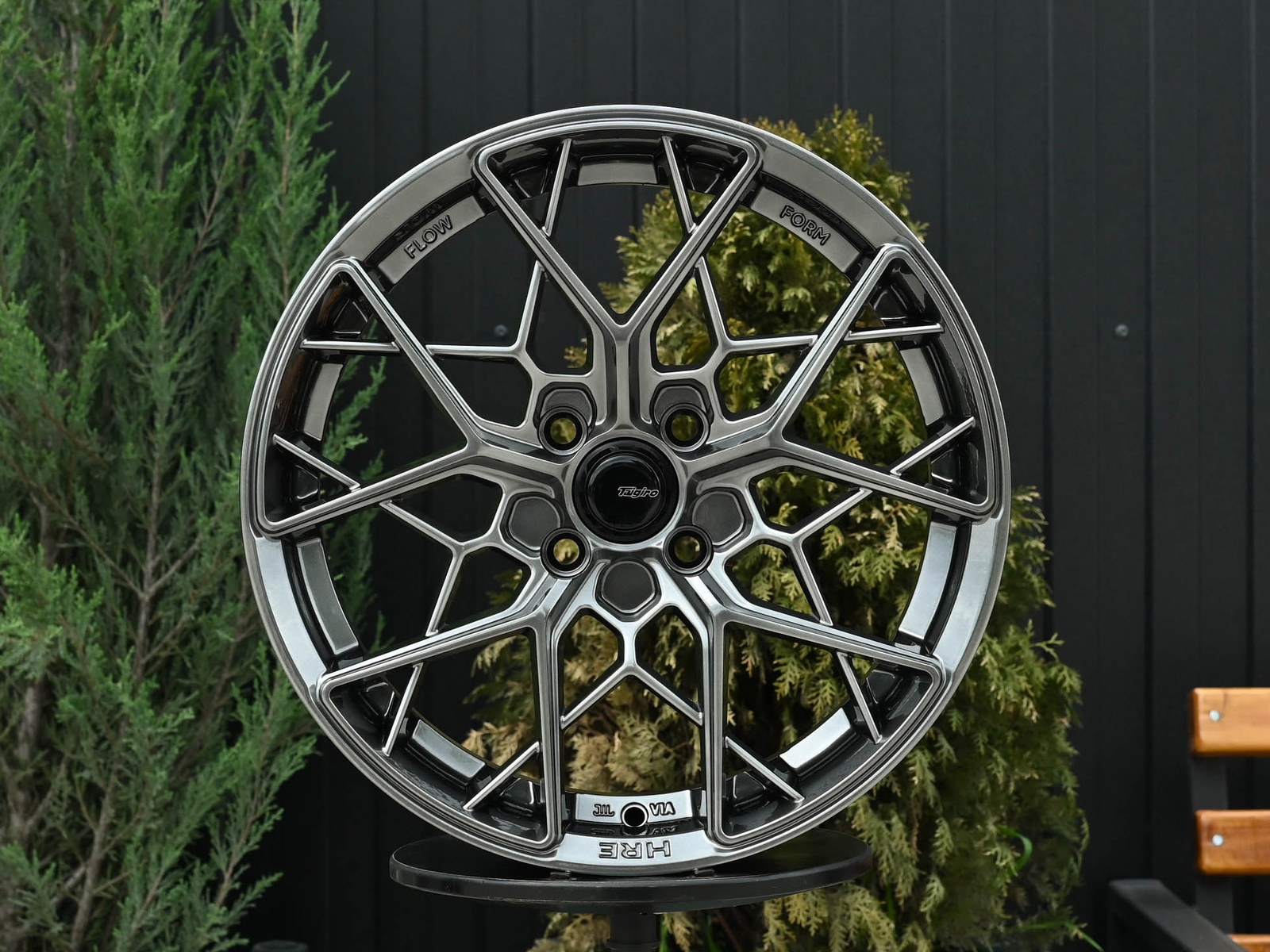 R16 HRE FF10 Стиль 6.5J ET38 4*114.3 Темный хром