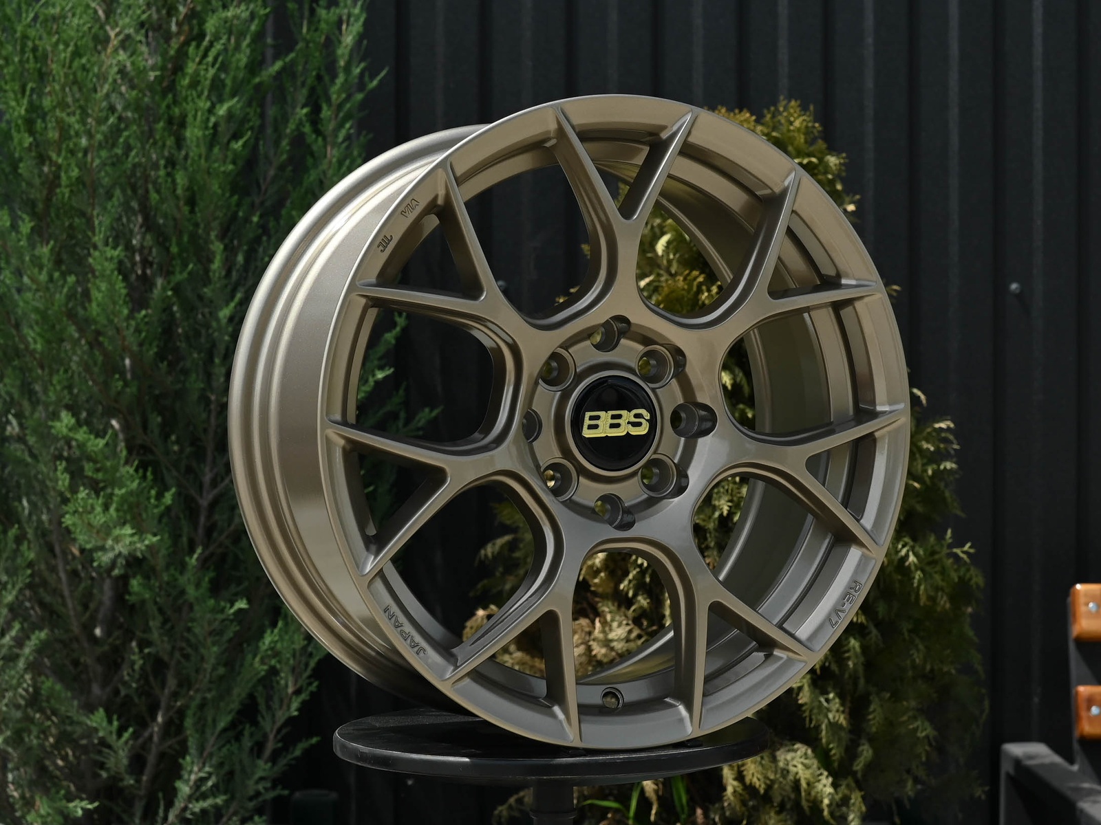 R15 BBS CH-R Стиль 6.5J ET38 4*100/114.3 Гянцевая Бронза
