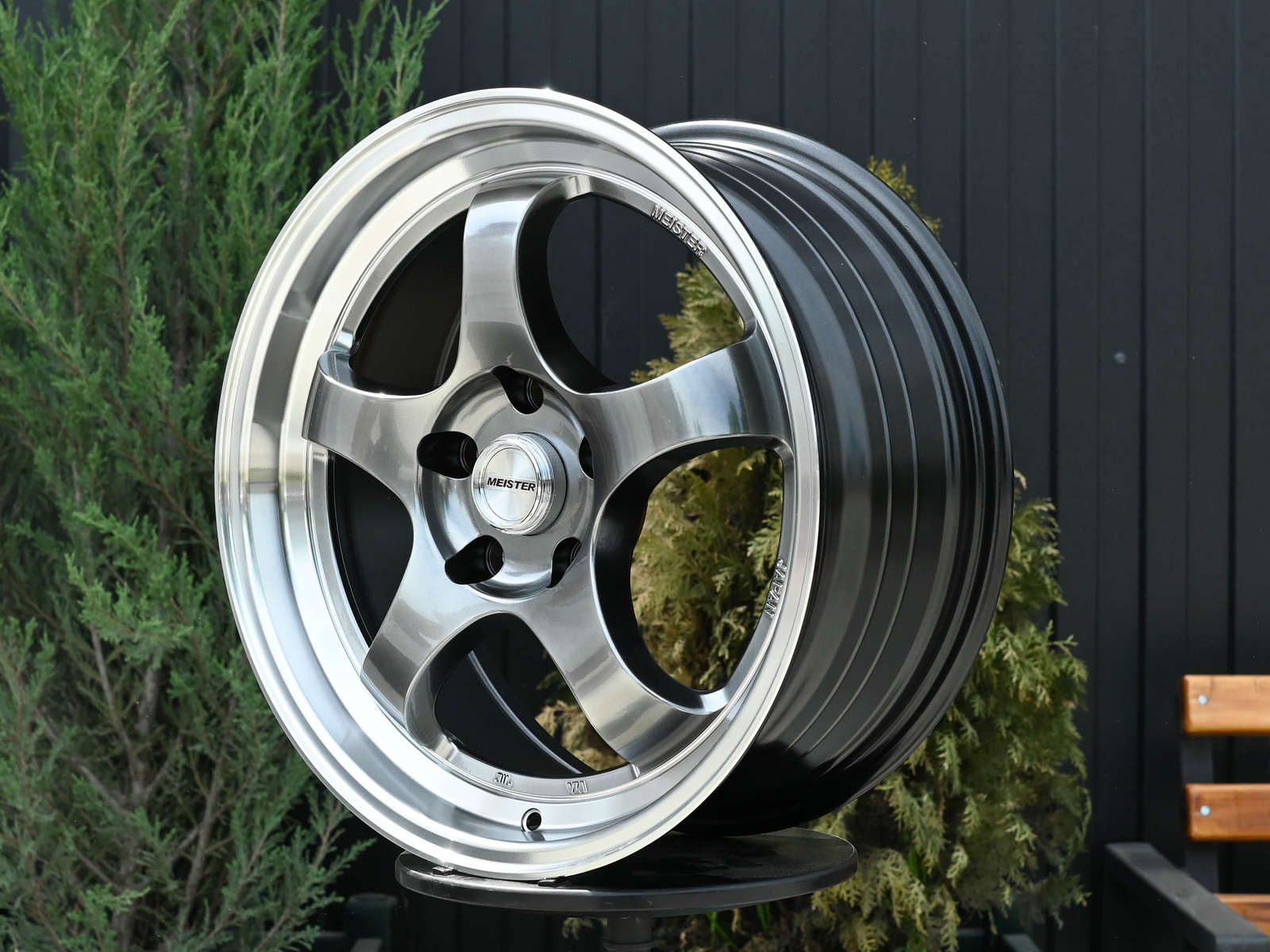 R17 Taigiro Meister 7.5J ET38 5*100 Темный хром